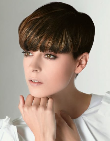 Foto Model on Erg Korte Haarsnit Voor De Juiste Gezichtsvorm