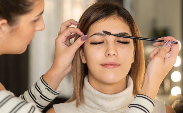 Make-up aanbrengen aan de ogen